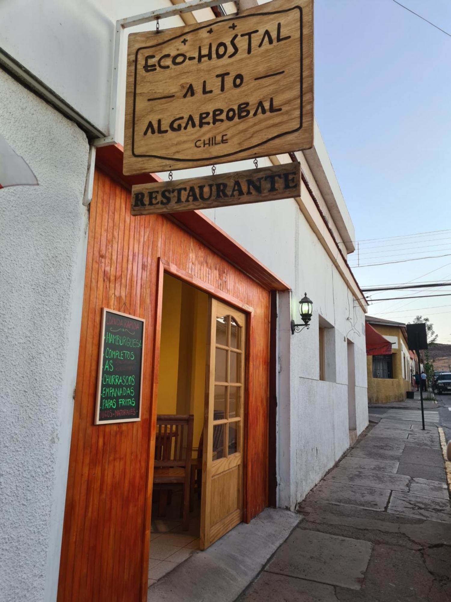 Hostal Alto Algarrobal Combarbala Exterior foto