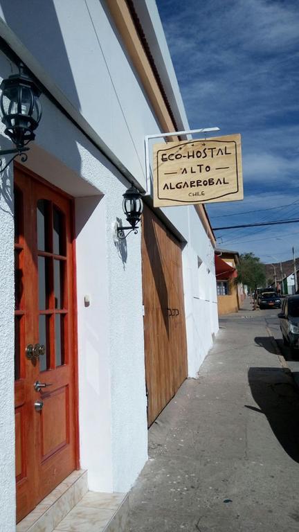 Hostal Alto Algarrobal Combarbala Exterior foto